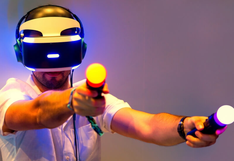 The Immersive Experience Within the World of VR Gaming